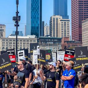 Chicago-WGA-and-SAG-AFTRA-members-gather-at-Union-Park-for-the-National-Day-of-Solidarity.jpg