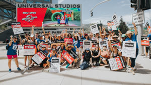 The-Latinas-of-La-Lista-at-the-Stand-and-Deliver-picket-at-Universal-Photo-J.W.-Hendricks.jpg