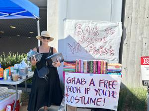 Book-lovers-turn-out-for-Back-to-school-YA-Picket-at-Amazon.jpg
